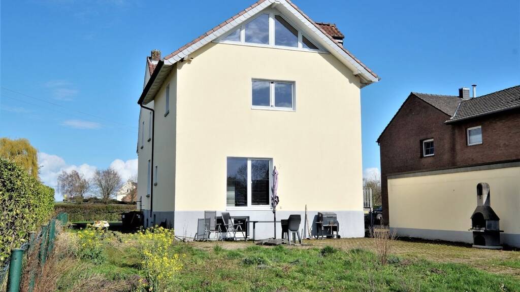 Einfamilienhaus zum Kauf 375.000 € 7 Zimmer 188 m² 792 m² Grundstück Wardhausen Kleve-Wardhausen 47533