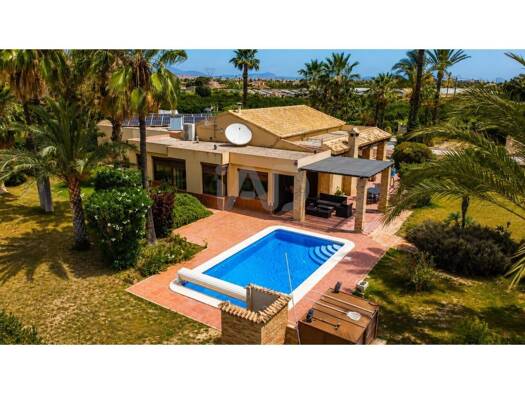Villa zum Kauf 649.000 € 5 Zimmer 386 m² 9.315 m² Grundstück Elx / Elche 03292