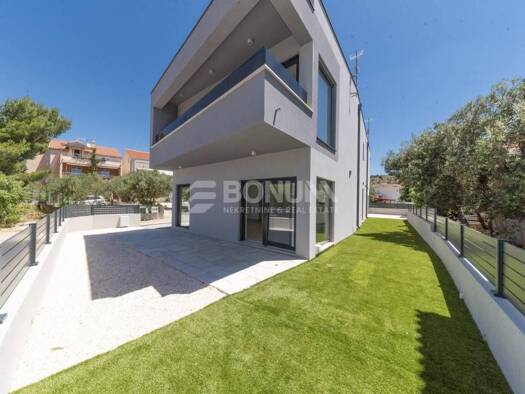 Haus zum Kauf 430.000 € 4 Zimmer 135 m² Zaboric, Sibenik - Okolica Sibenik