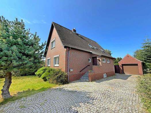 Mehrfamilienhaus zum Kauf 469.000 € 6 Zimmer 144 m² 600 m² Grundstück frei ab sofort Bönningstedt 25474