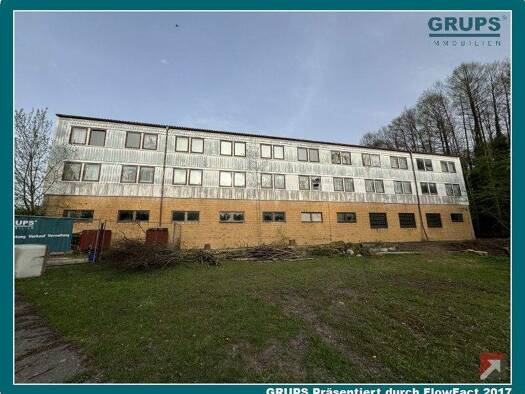 Bürogebäude zum Kauf als Kapitalanlage geeignet 30.000 € 1.368 m² 4.778 m² Grundstück Geschwister-Scholl-Straße 16-18 Krauschwitz 02957