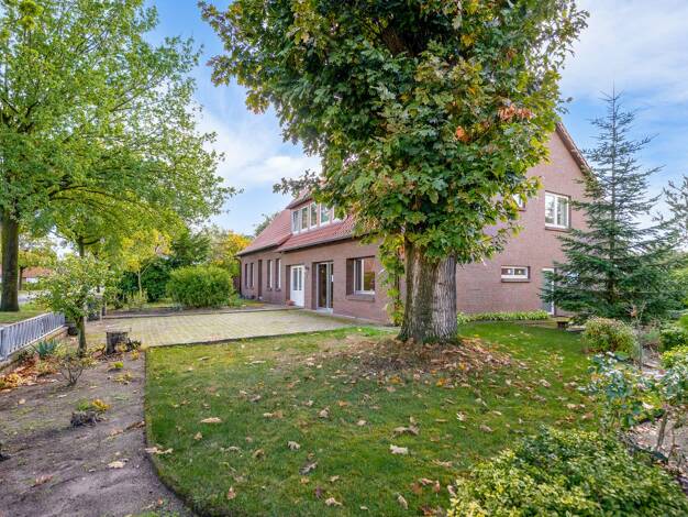 Doppelhaushälfte zum Kauf 195.000 € 7 Zimmer 214 m² 521 m² Grundstück Hülsen Dörverden 27313