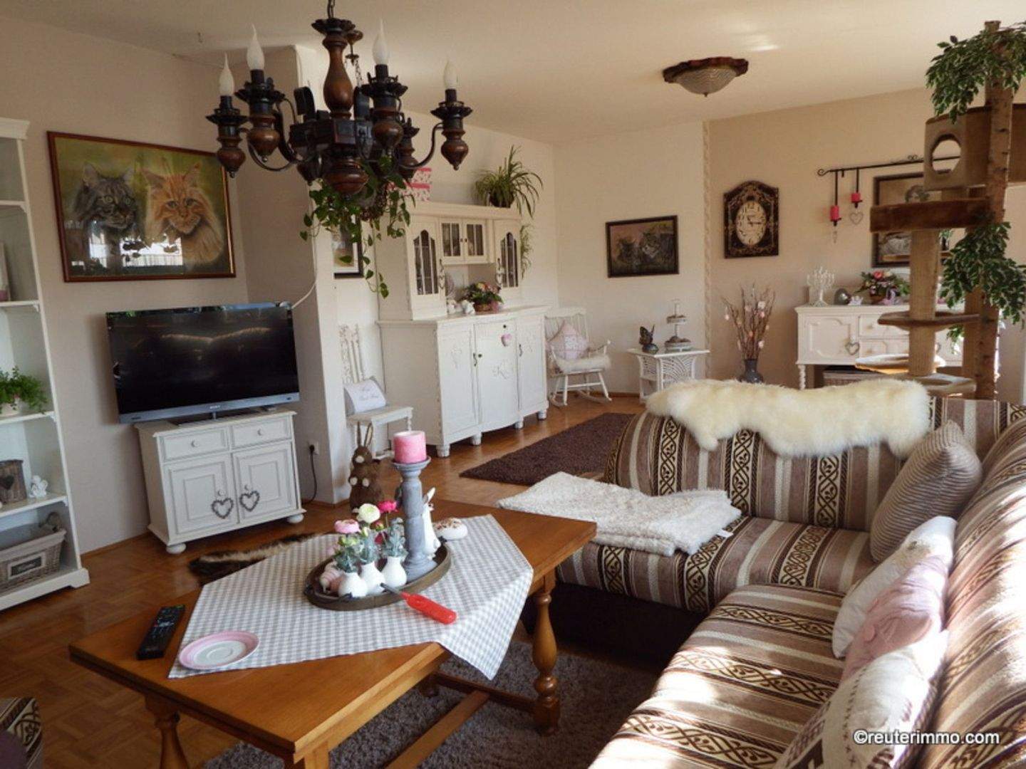 Immobilie in Lonnerstadt - DER HELLE WOHNSINN MIT UNGLAUBLICH VIEL PLATZ! - Bild 3