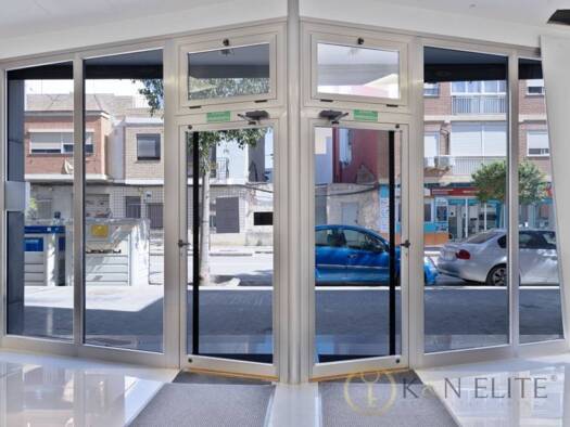 Haus zum Kauf 380.000 € 1 Zimmer 248 m² Manises 46940