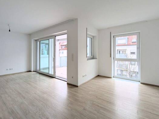 Wohnung zur Miete 900 € 2 Zimmer 69 m² 3. Geschoss frei ab sofort Hauptstraße 26 Senden 89250
