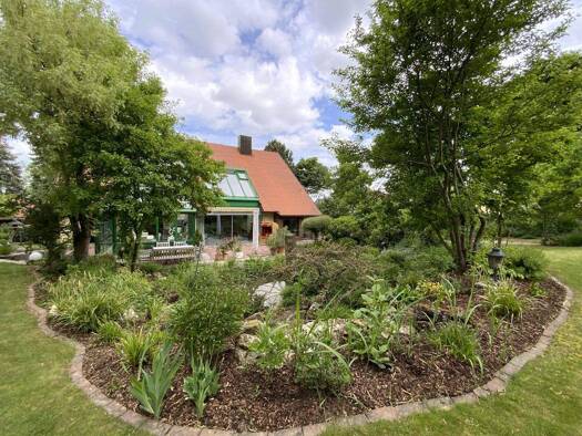 Einfamilienhaus zum Kauf 865.000 € 8 Zimmer 300 m² 1.100 m² Grundstück Markt Berolzheim 91801