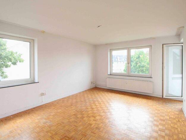 Sonstiges zum Kauf provisionsfrei als Kapitalanlage geeignet 145.000 € 3 Zimmer 68 m² Eutin 23701