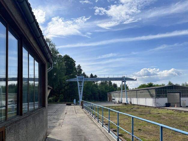 Lagerhalle zum Kauf provisionsfrei 770.000 € 2.124 m² Lagerfläche Niesky 02906