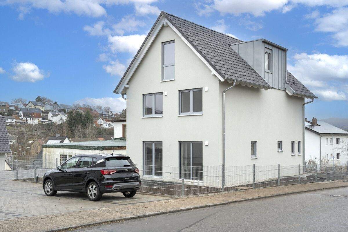 Einfamilienhaus zum Kauf - Erstbezug - Ansicht 2