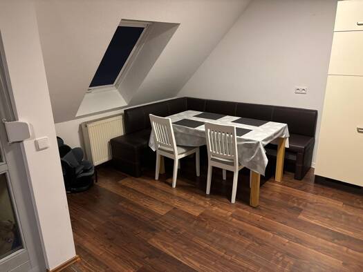 Wohnung zur Miete 1.070 € 3 Zimmer 93 m² Geschoss 2/3 frei ab 01.04.2026 Cadolzburg 90556