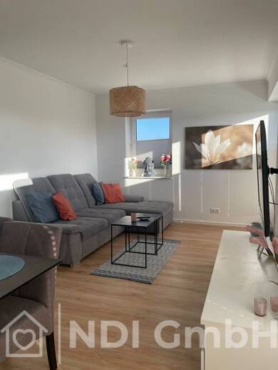 Penthouse zum Kauf 490.000 € 4 Zimmer 93 m² 2. Geschoss Uetersen 25436