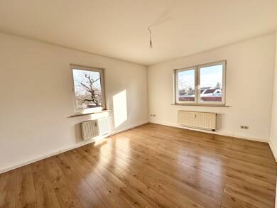 Wohnung zur Miete 309 € 2 Zimmer 56,8 m² 2. Geschoss Reichenbacher Straße 76 Rauschwalde Görlitz 02827