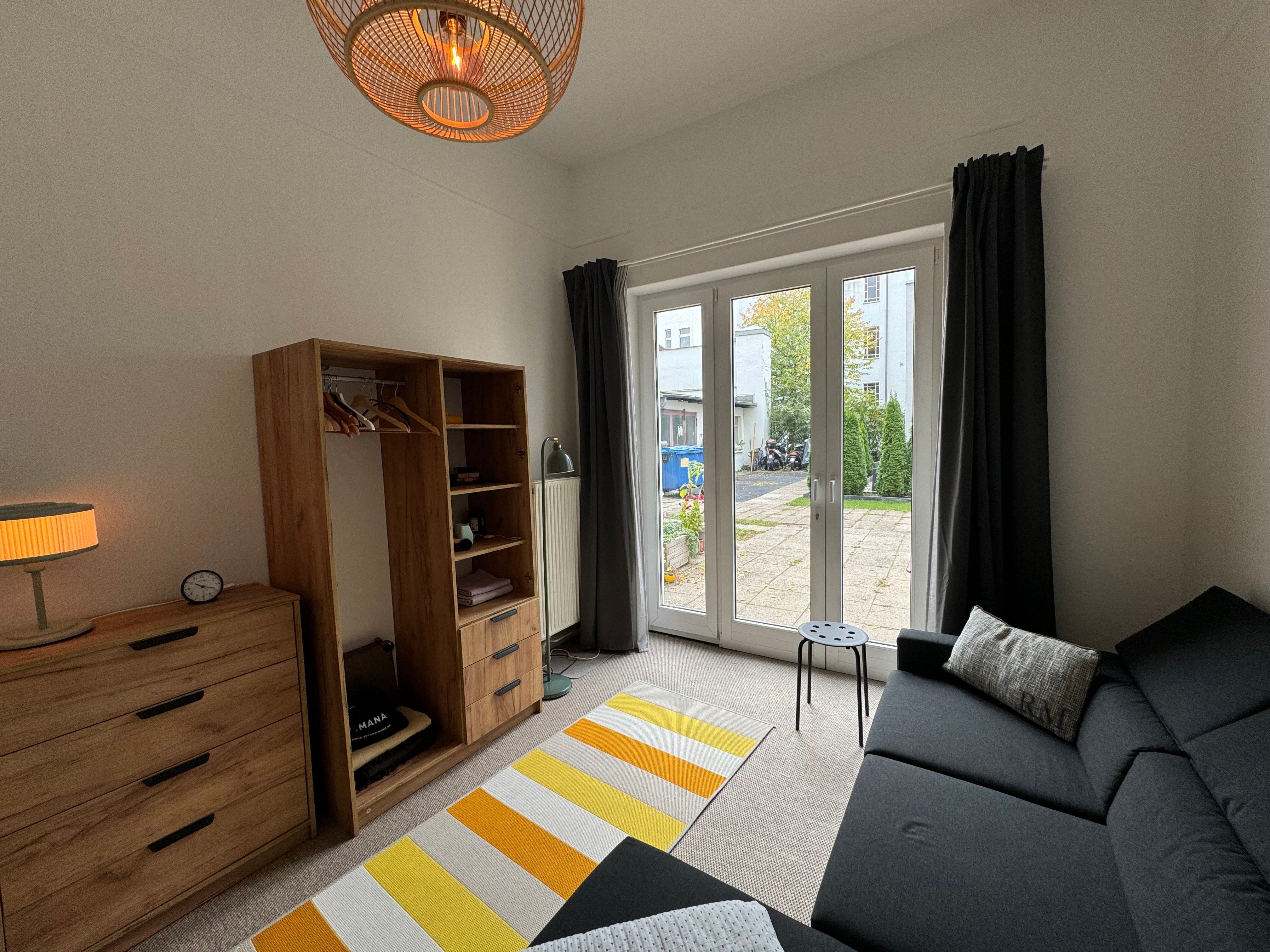 Wohnung zur Miete 880 € 1 Zimmer 35 m²<br/>Wohnfläche EG<br/>Geschoss ab sofort<br/>Verfügbarkeit Adamstraße 40 Wilhelmstadt Berlin 13595