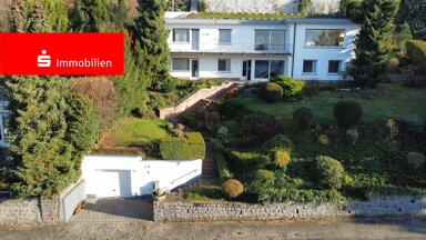 Einfamilienhaus zum Kauf 849.000 € 7 Zimmer 217 m² 1.239 m² Grundstück frei ab sofort Heppenheim - Stadt Heppenheim 64646