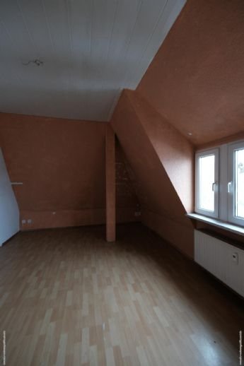 Wohnung zur Miete 250 € 3 Zimmer 64,4 m²<br/>Wohnfläche Aue 08280