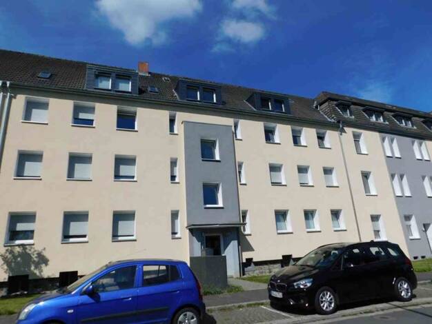 Wohnung zur Miete 478 € 3 Zimmer 54,6 m² Dachgeschoss frei ab 20.08.2025 Hohenburgstr. 114 Südviertel Essen 45128