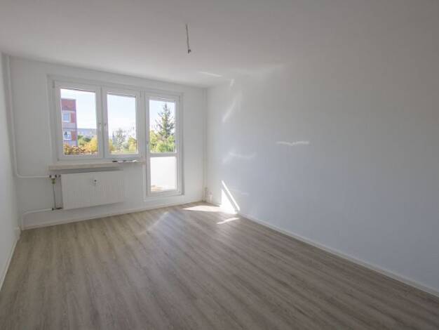 Wohnung zur Miete 287 € 3 Zimmer 59,7 m² 4. Geschoss frei ab 01.11.2026 August-Lamprecht-Straße 12 Silberhöhe Süd 06132