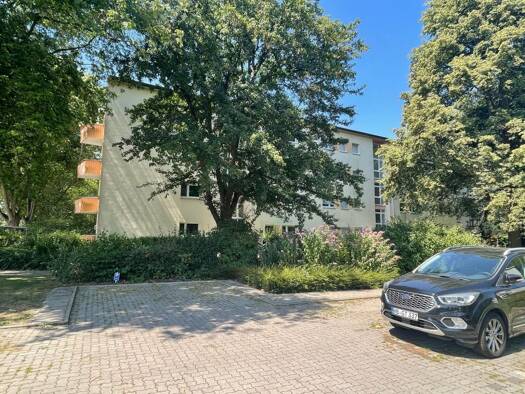 Wohnung zur Miete 670 € 3 Zimmer 70,1 m² 3. Geschoss frei ab 01.08.2026 Kurt-Schumacher-Allee 38 Neue Vahr Südost Ost 28327