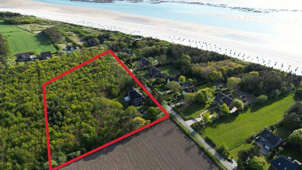 Mehrfamilienhaus zum Kauf provisionsfrei 1.550.000 € 15 Zimmer 259,3 m² 9.640 m² Grundstück Utersum 25938