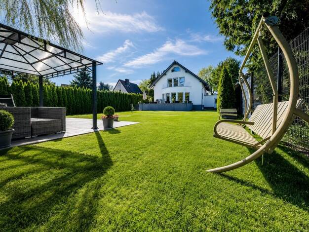 Einfamilienhaus zum Kauf 965.000 € 5,5 Zimmer 199 m² 1.044 m² Grundstück Großziethen Schönefeld 12529