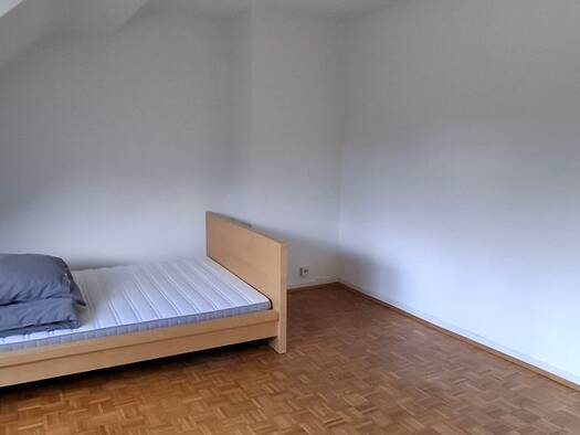 Wohnung zur Miete 590 € 2,5 Zimmer 62 m² Geschoss 3/4 frei ab 01.04.2026 Cäcilienstr. 8 Rüttenscheid Essen 45130