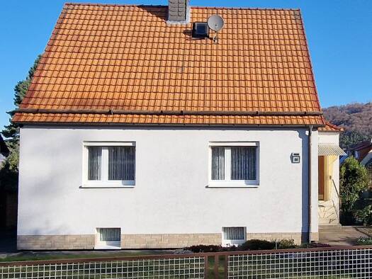 Einfamilienhaus zum Kauf 198.000 € 5 Zimmer 91,9 m² 1.094 m² Grundstück frei ab sofort Dörnberg Habichtswald 34317