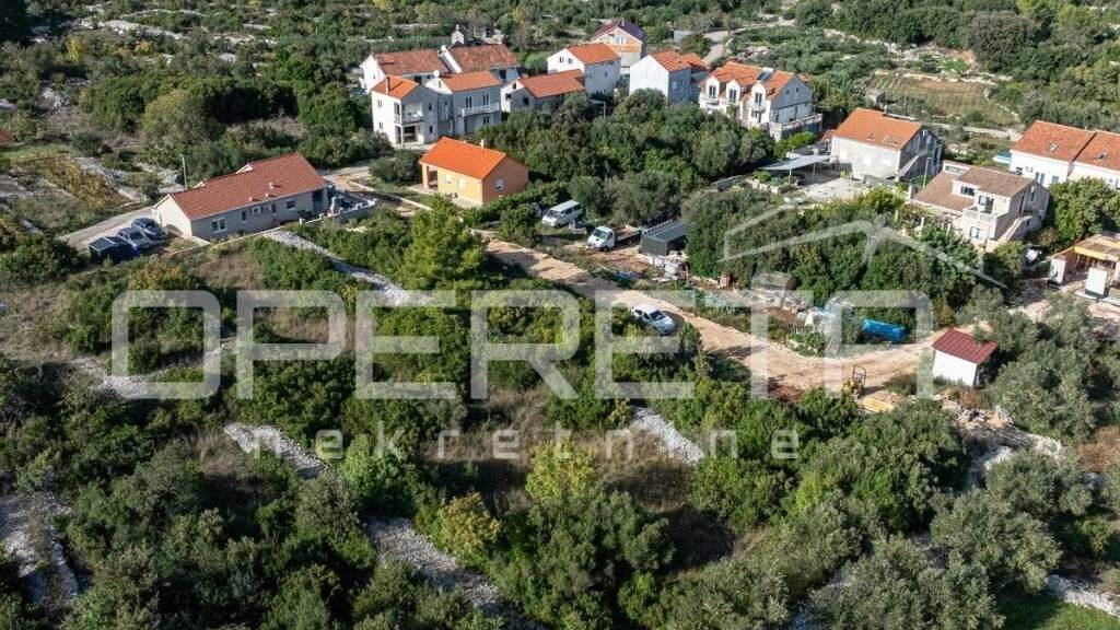 Land-/Forstwirtschaft zum Kauf 196.200 € Korcula