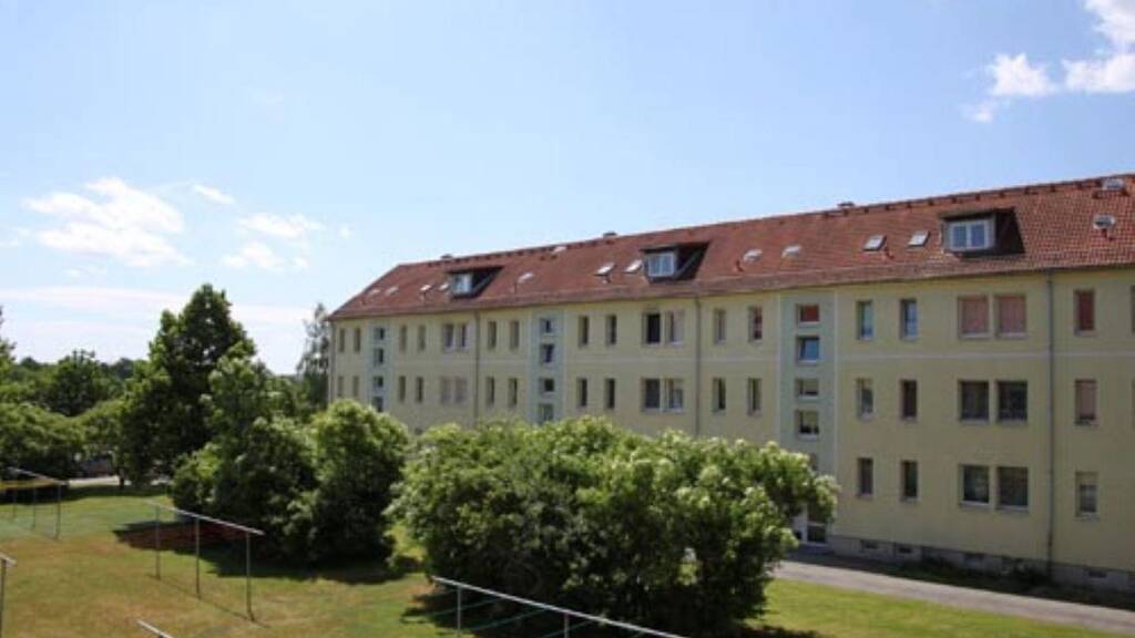 Wohnung zur Miete 290 € 3 Zimmer 56 m² Geschoss 1/3 frei ab sofort Mumsdorf Meuselwitz 04610
