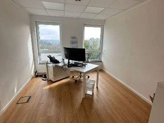 Bürofläche zur Miete provisionsfrei 500 € 45 m² Bürofläche Heinz-Fröling-Straße Moitzfeld Bergisch Gladbach 51429