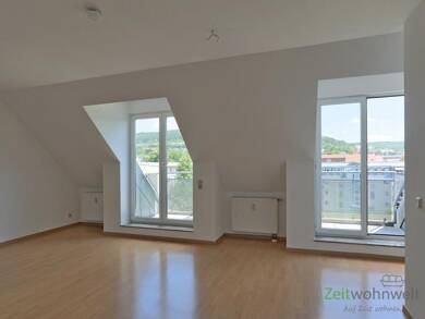 Wohnung zur Miete 390 € 2 Zimmer 58,9 m² Dachgeschoss, 3. Geschoss frei ab 01.10.2025 Meiningen Meiningen 98617