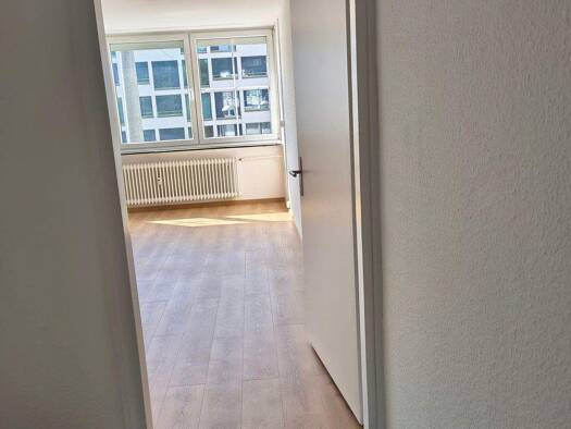 Wohnung zur Miete 500 € 2 Zimmer 40 m² 2. Geschoss St Jobst Östliche Außenstadt 90491