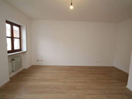 Studio zur Miete 600 € 1 Zimmer 49,9 m² 2. Geschoss frei ab sofort Zweibrückenstraße 721 Altstadt Landshut 84028