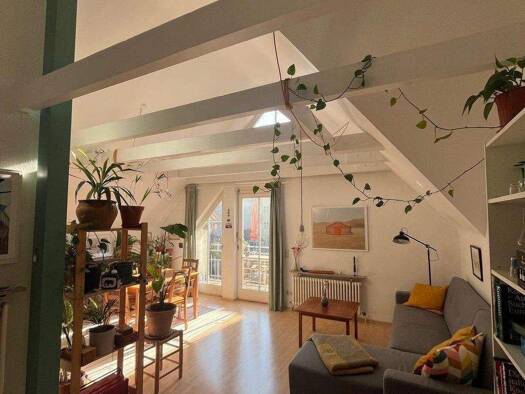 Wohnung zum Kauf 389.000 € 3,5 Zimmer 66,7 m² 3. Geschoss Brennerstraße 29 Mitte Mitte 70182