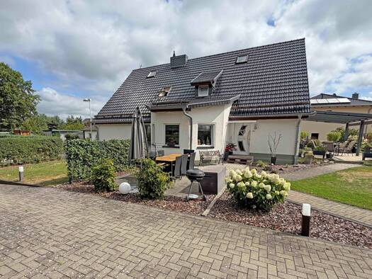 Einfamilienhaus zum Kauf provisionsfrei 429.000 € 9 Zimmer 191 m² 889 m² Grundstück Zehdenick Zehdenick 16792