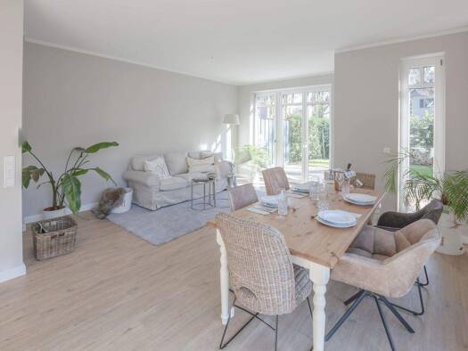 Mehrfamilienhaus zum Kauf 990.000 € 6 Zimmer 160 m² 291 m² Grundstück frei ab sofort Poppenbüttel Hamburg 22399