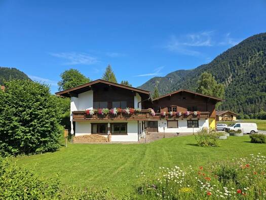 Mehrfamilienhaus zum Kauf 1.332.500 € 16 Zimmer 387 m² 1.941 m² Grundstück Kirchdorf in Tirol 6382