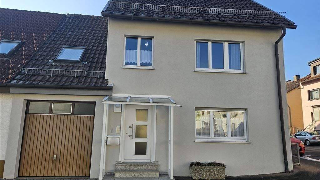 Einfamilienhaus zum Kauf 225.000 € 6 Zimmer 110 m² 115 m² Grundstück frei ab sofort Schnaitheim Heidenheim 89520