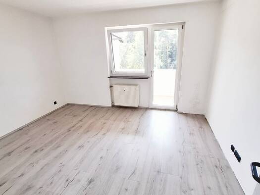 Wohnung zur Miete 900 € 3,5 Zimmer 79 m² Geschoss 3/3 frei ab 01.12.2026 Röthenbach Röthenbach an der Pegnitz 90552