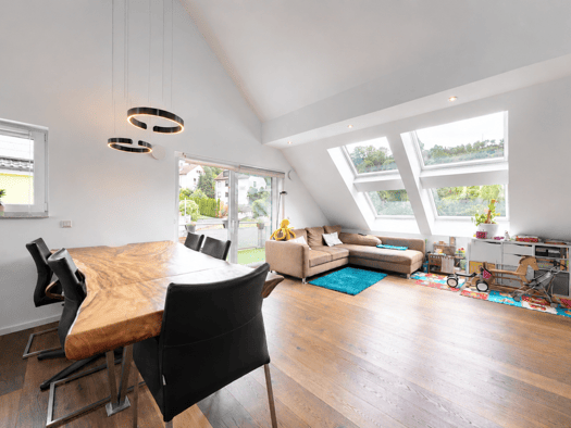 Wohnung zum Kauf 698.700 € 4,5 Zimmer 120 m² Zuffenhausen Stuttgart 70435