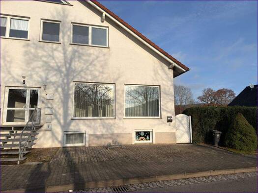 Laden zur Miete 295 € Weilar 36457