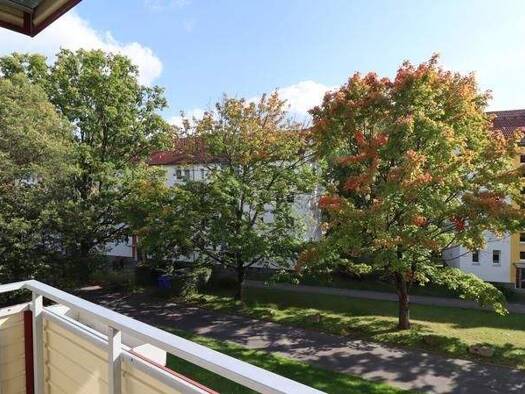 Wohnung zur Miete 298 € 2 Zimmer 48 m² 1. Geschoss frei ab sofort Am Karbel 28 Altendorf Chemnitz 09116