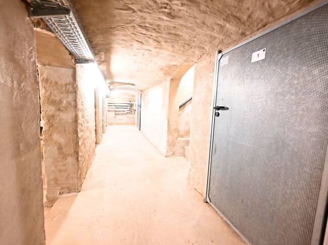 Property thumbnail 12