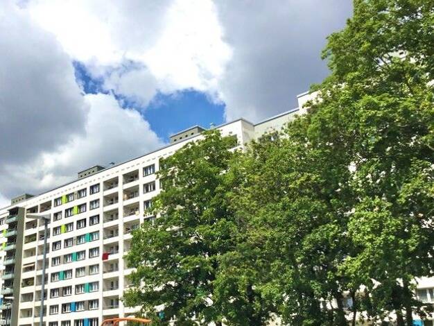 Wohnung zur Miete nur mit Wohnberechtigungsschein 650 € 3 Zimmer 80,4 m² 9. Geschoss frei ab 16.09.2026 Pfotenhauerstraße 18 Johannstadt-Nord Ortsamtsbereich Altstadt 01307