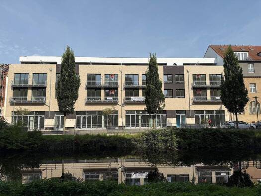 Wohnung zur Miete - Erstbezug 893 € 2 Zimmer 54,4 m² 2. Geschoss frei ab sofort Am Teich Innenstadt Stadtmitte 24534