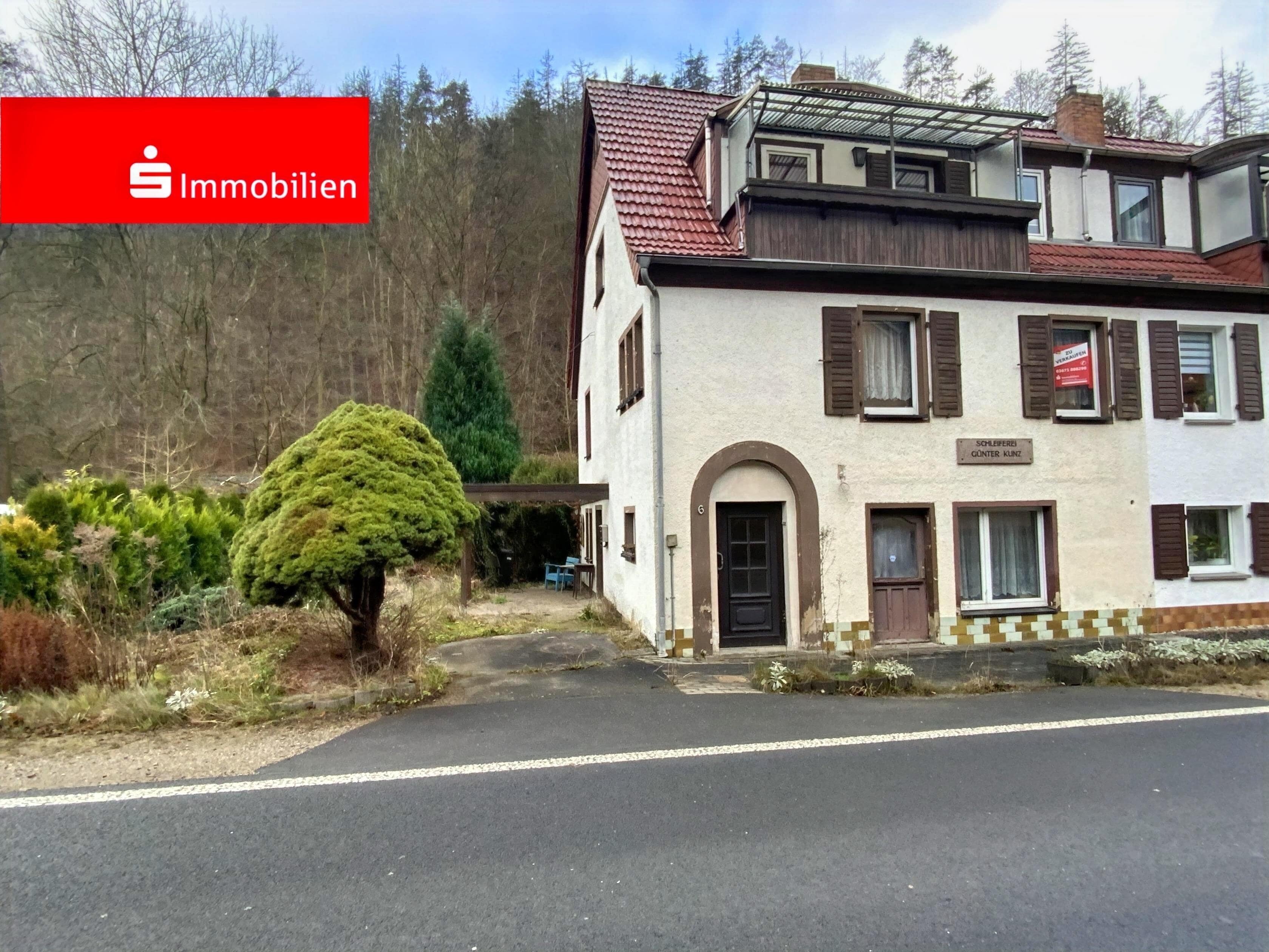 Doppelhaushälfte zum Kauf 55.000 € 5 Zimmer 110 m²<br/>Wohnfläche 228 m²<br/>Grundstück Leutenberg Leutenberg 07338