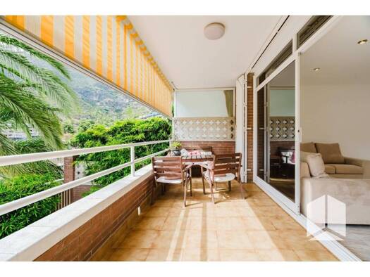 Villa zum Kauf 799.000 € 4 Zimmer 132 m² Castelldefels 08860