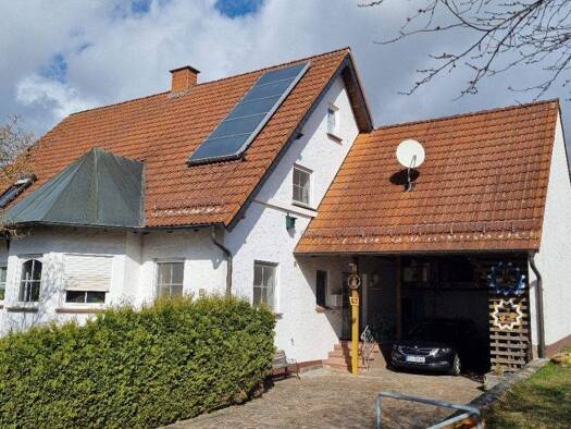 Einfamilienhaus zum Kauf 425.000 € 10 Zimmer 223 m² 1.038 m² Grundstück Platz Geroda 97779