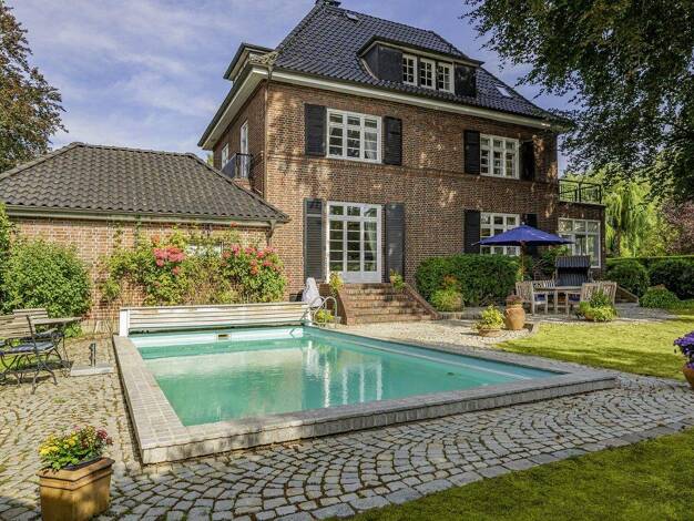 Einfamilienhaus zum Kauf 3.290.000 € 7 Zimmer 246 m² 996 m² Grundstück frei ab sofort Groß Flottbek Hamburg 22607