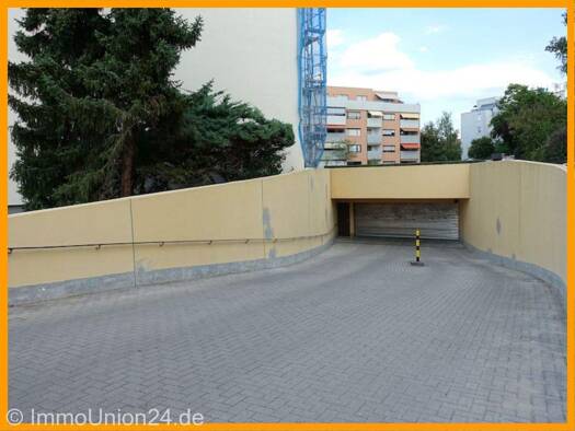 Tiefgarage zur Miete provisionsfrei 70 € Alte Reutstr. 136 Ronhof Fürth 90765