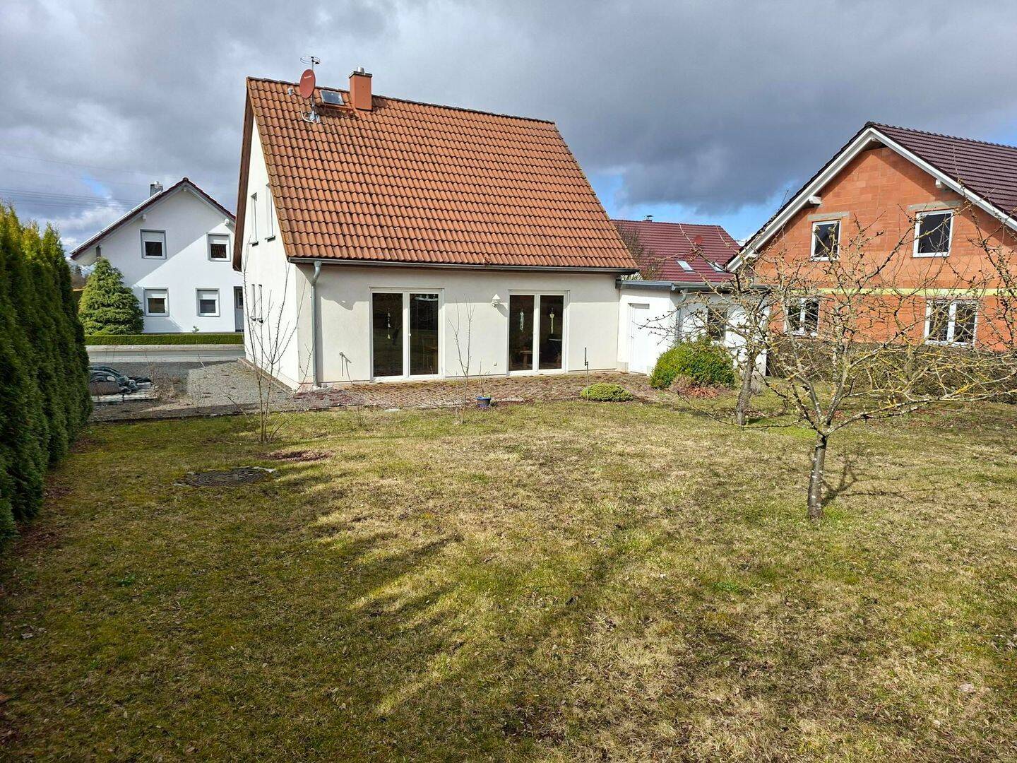 Immobilie in Leinefelde-Worbis - Neuwertiges Einfamilienhaus in einer ruhigen, naturnahen Lage von Leinefelde-Worbis - Bild 4